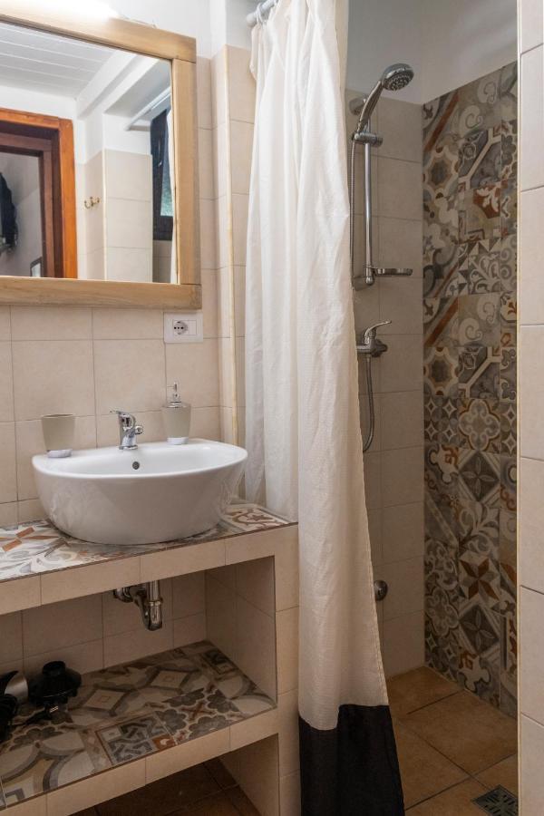 Bed and Breakfast A Lu Fanizza Cutrofiano Esterno foto
